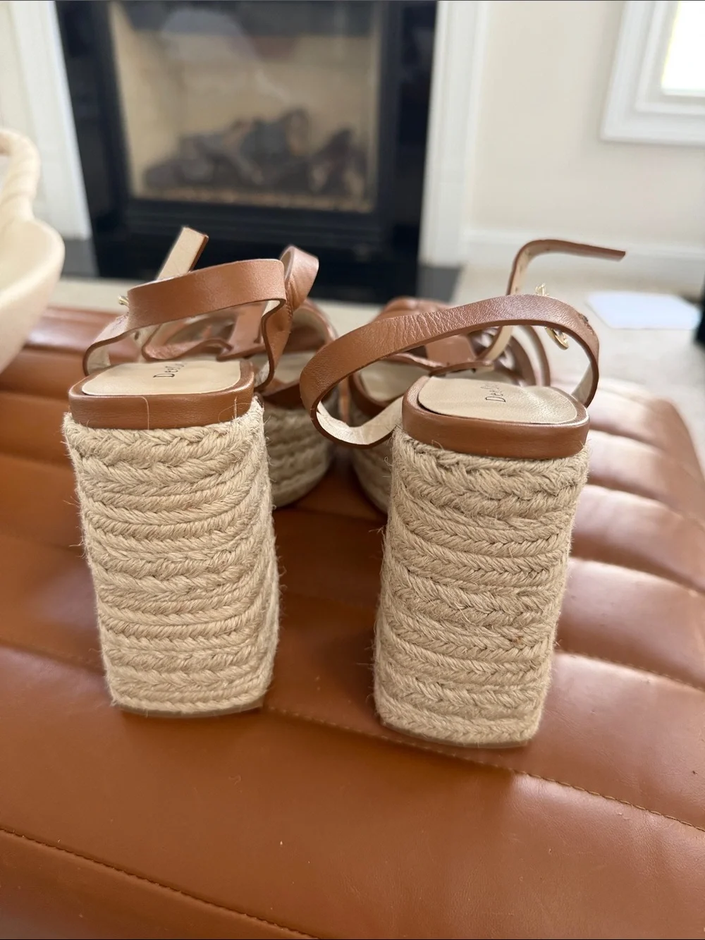 Dee Ocleppo Women’s Tan Woven Platform Sandals — Stylish Summer Heel